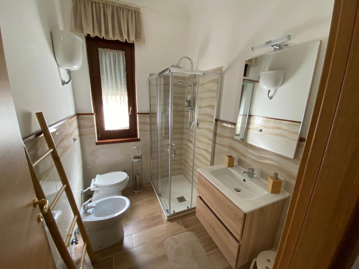 Bed and Breakfast Voce 'E Notte SantʼAntonio Abate Exterior foto