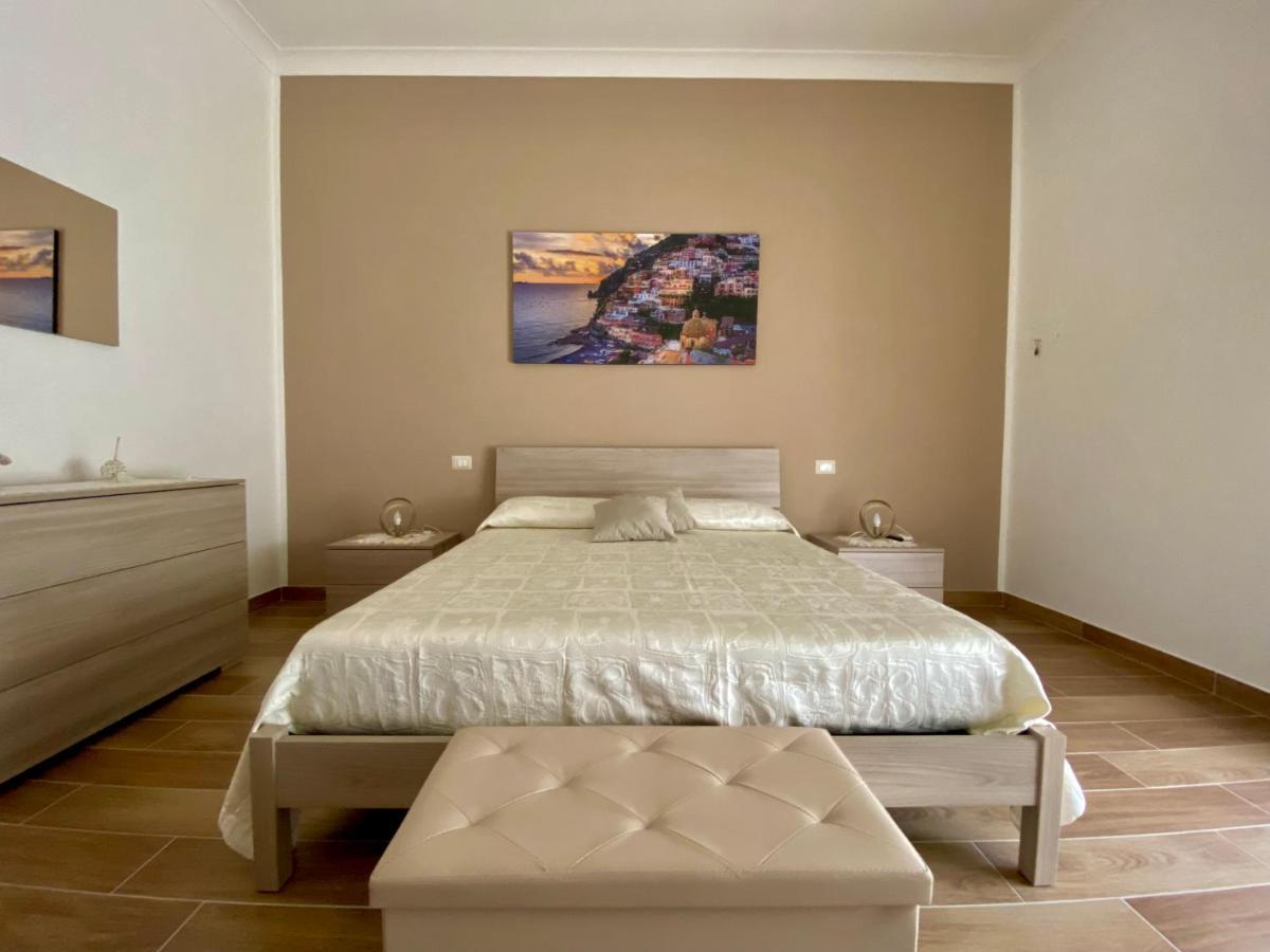 Bed and Breakfast Voce 'E Notte SantʼAntonio Abate Exterior foto