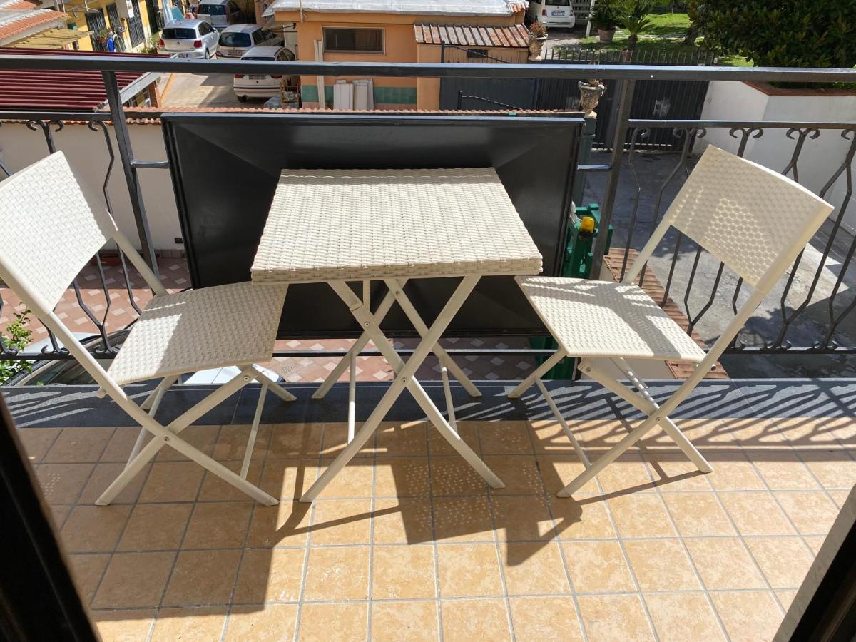 Bed and Breakfast Voce 'E Notte SantʼAntonio Abate Exterior foto